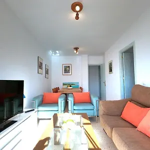 Bateles - 6 Pax Apartamento